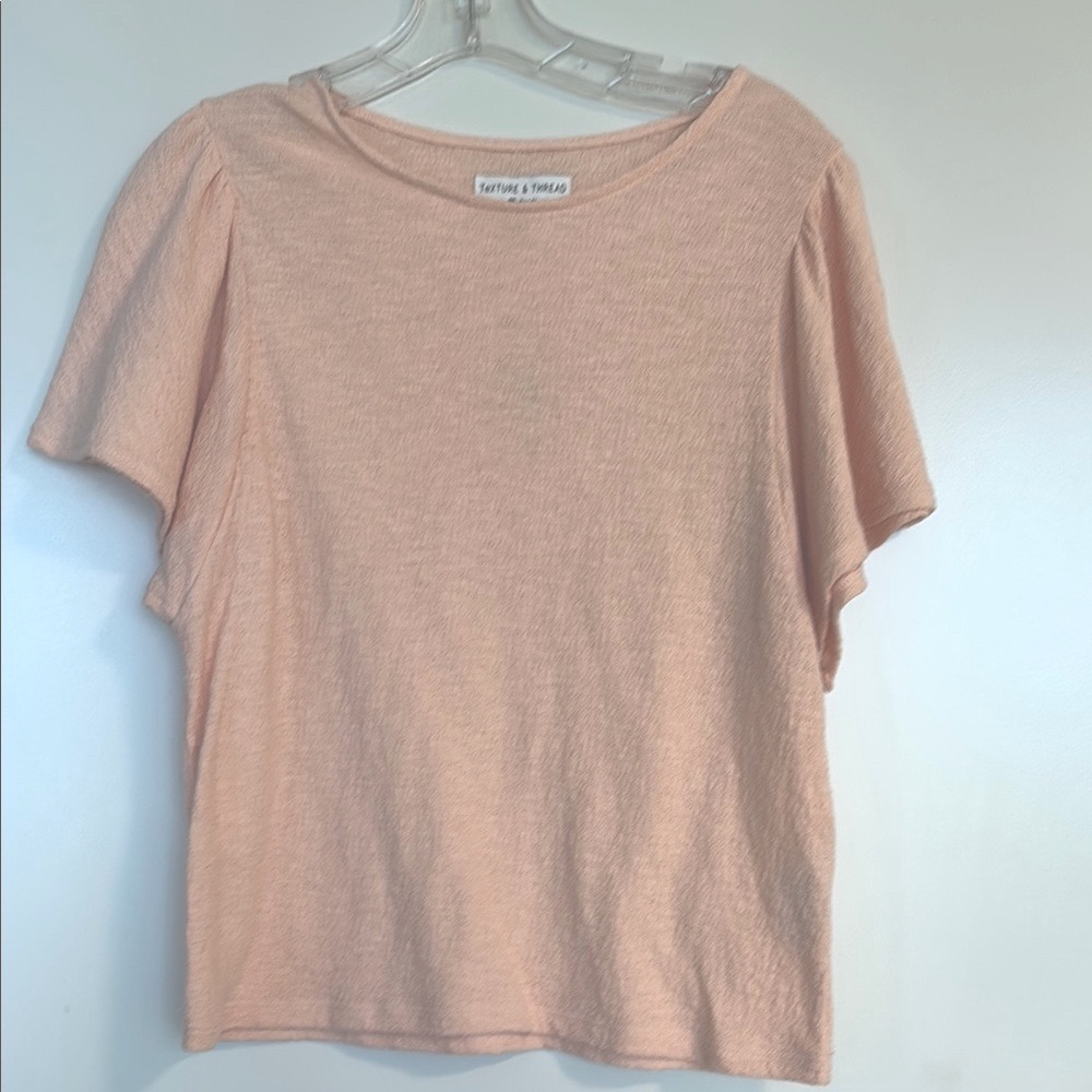 Texture and Thread by Madewell - Peach Short Sleeve Top.  M